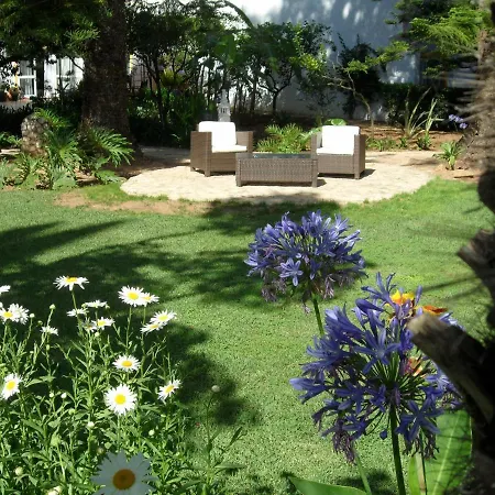 Cozy Studio With Garden View In Praia Da Luz Luz